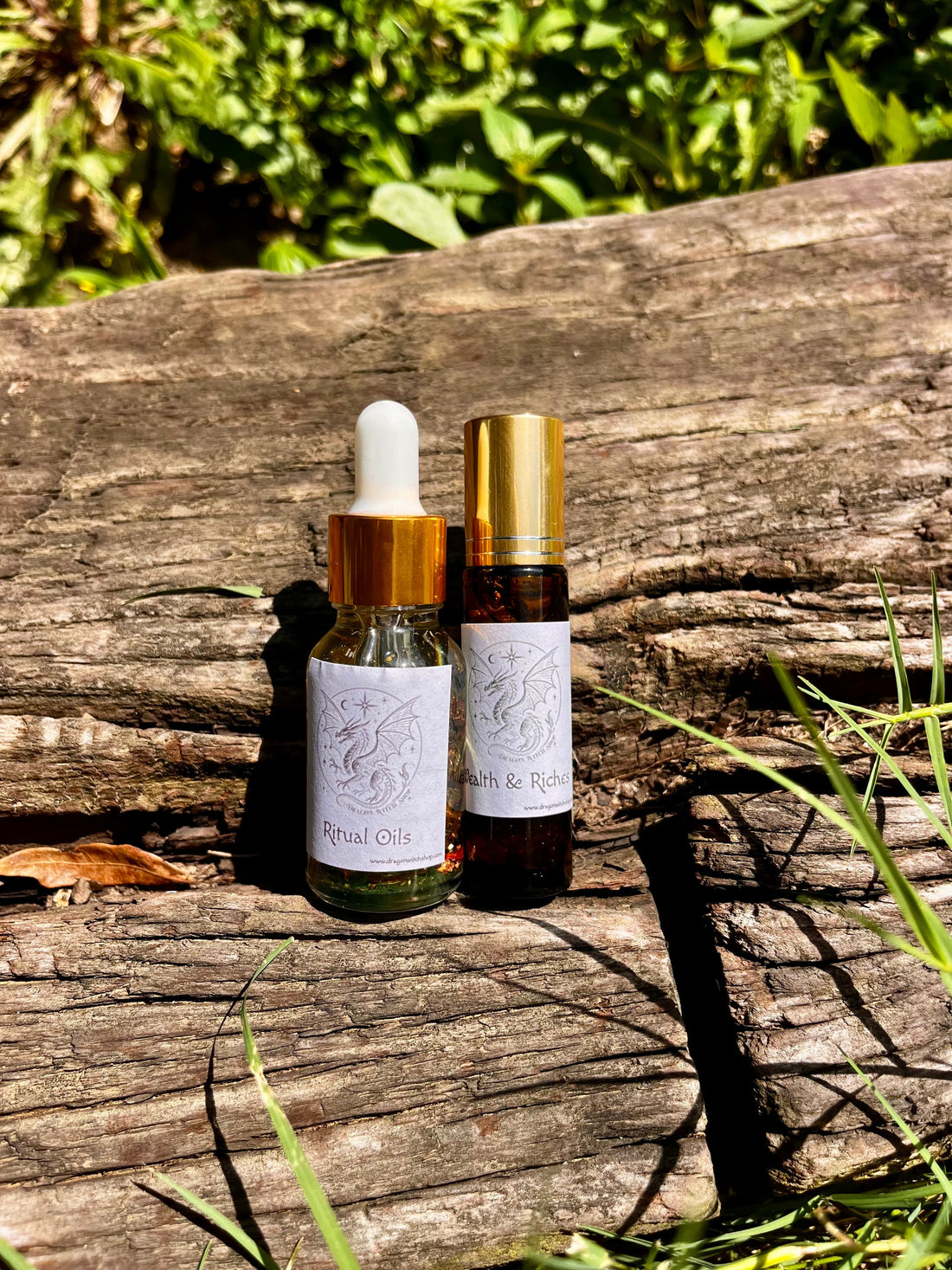 How to Use Ritual Oils in Your Spiritual Practice